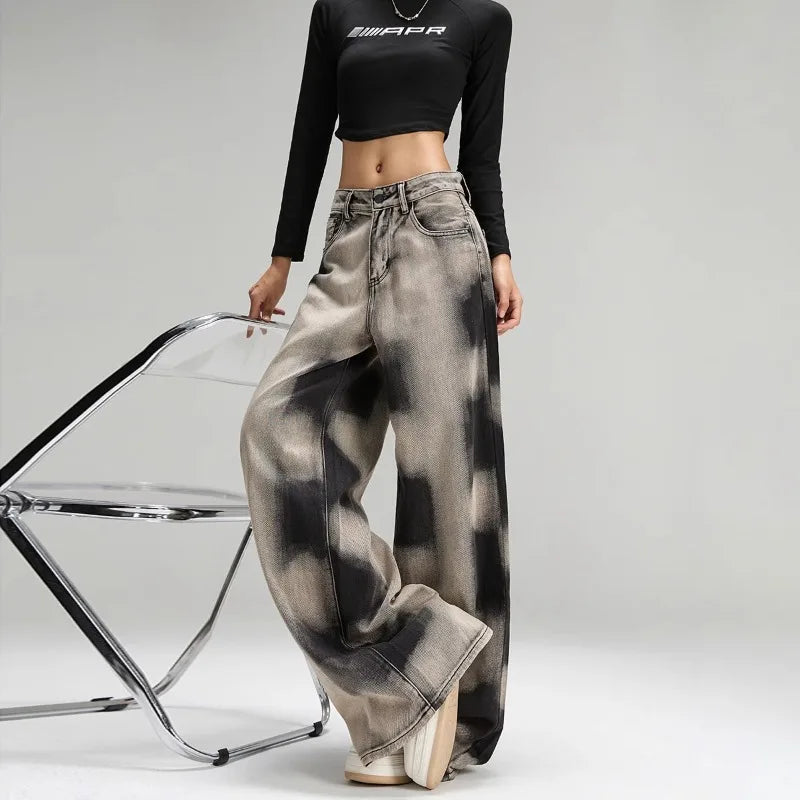 Grunge Sprayed Jeans