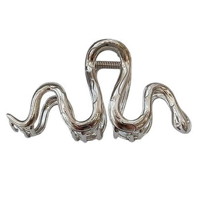 Metallic Snake Hair Claw